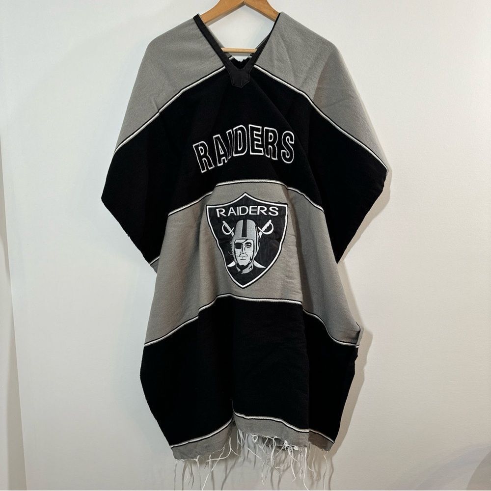 NFL Oakland Las Vegas Raiders Acrylic Cotton Poncho One Size Fits Most